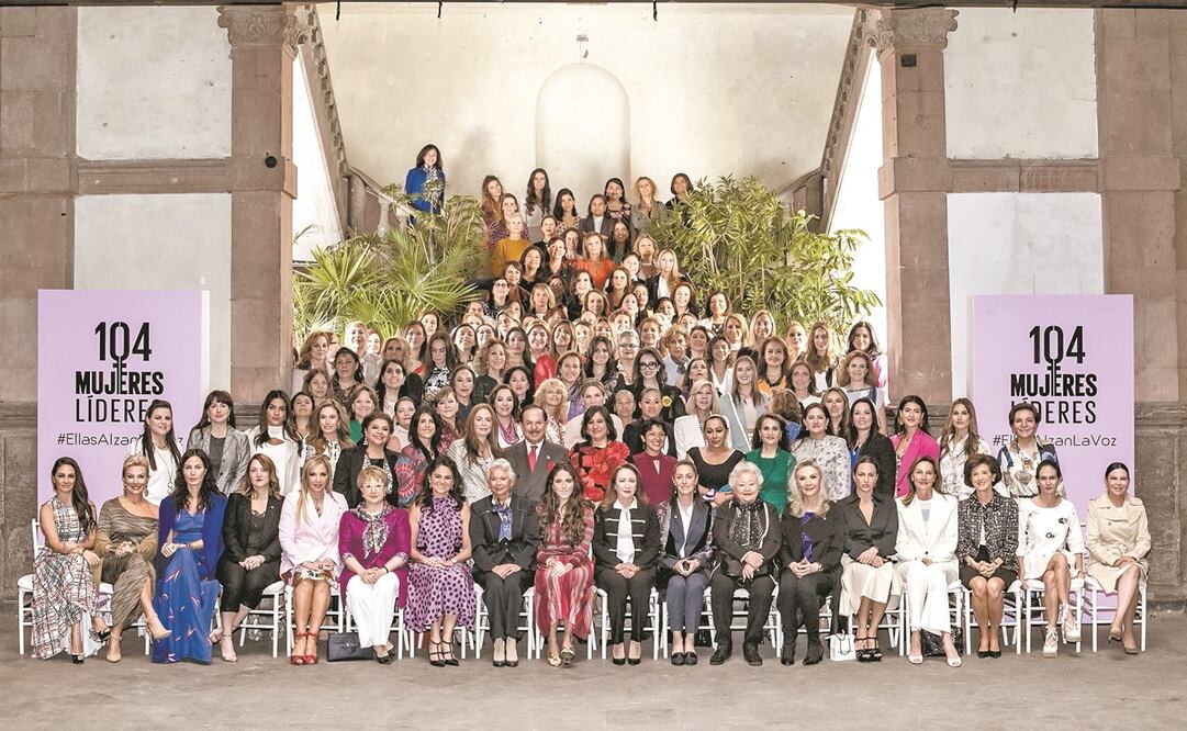Este diario reunió ayer a mujeres destacadas en todos los ámbitos para compartir sus experiencias y sumarse al llamado contra la violencia de género y la inequidad en el país. Foto: GERMÁN ESPINOSA. EL UNIVERSAL