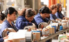 Economía feminista visibiliza trabajos de cuidado, destaca experta de la UNAM; analizan impacto de las desigualdades