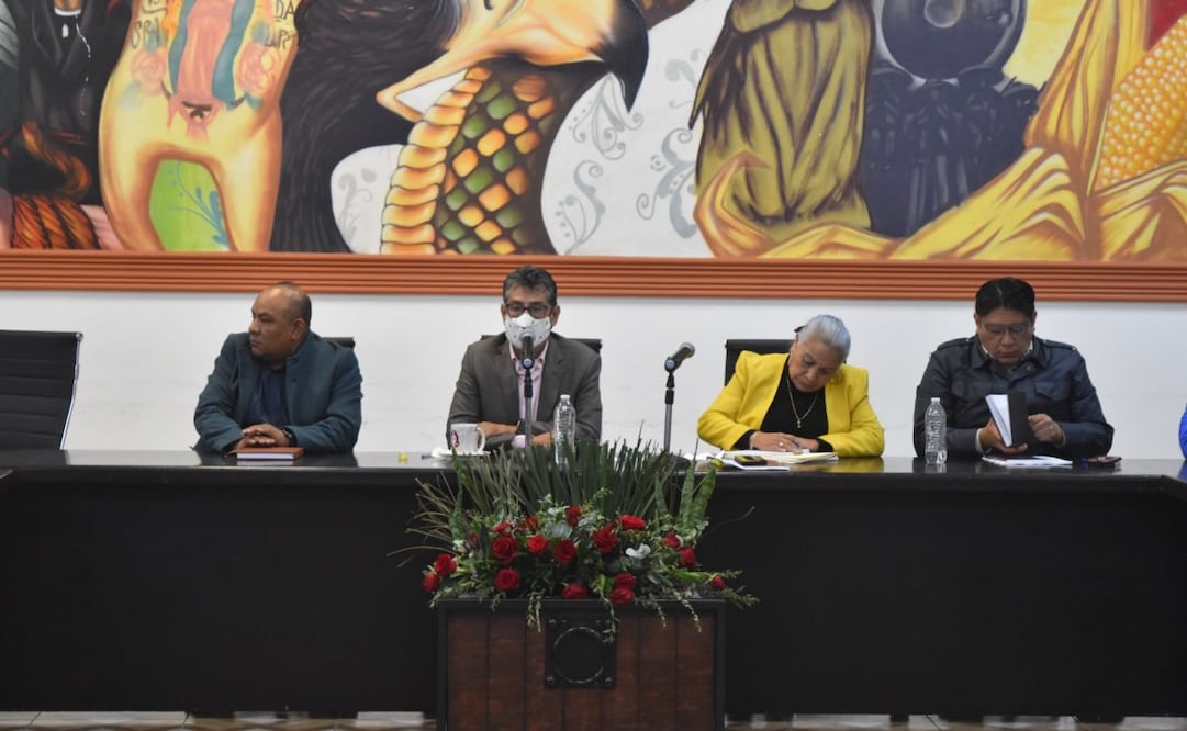 Suspenden 30 días aplicación de Bando municipal que restringía tránsito de unidades de carga en Teoloyucan.
Foto: Especial.