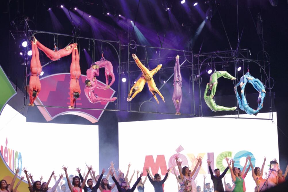 Ayer, se inauguró el 42 Tianguis Turístico en Acapulco, Guerrero, plataforma que sirve para la comercialización y promoción de productos y servicios del país, para compradores nacionales e internacionales. (CORTESÍA)