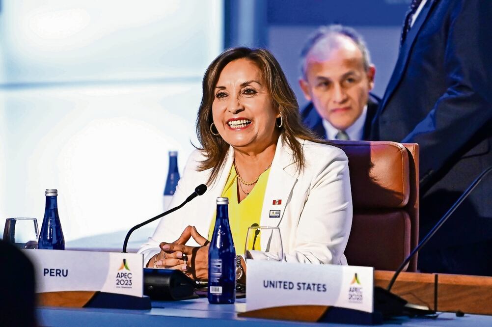Dina Boluarte, mandataria de Perú, es la nueva presidenta de la APEC para el próximo año. Foto: Mike Lawrence | EFE
