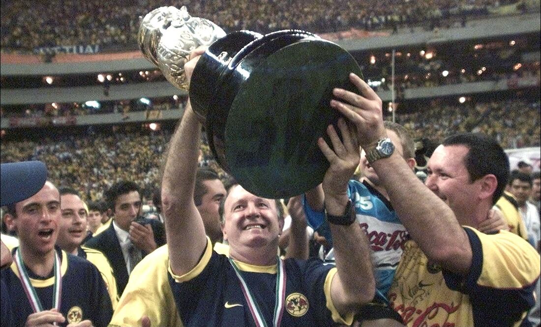 Manuel Lapuente y su impacto histórico en nuestro balompié nacional: estos son todos sus títulos / FOTO: Imago7