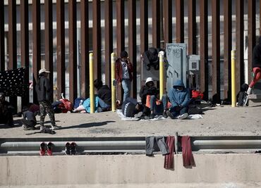 México deporta a niños guatemaltecos hallados en un contenedor, cerca de frontera con EU