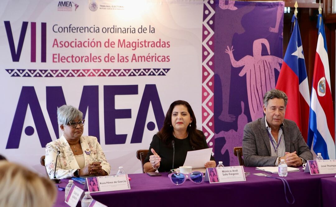 Mónica Aralí Soto asume presidencia de la AMEA; llama a unidad contra la violencia política hacia las mujeres. Foto: Especial