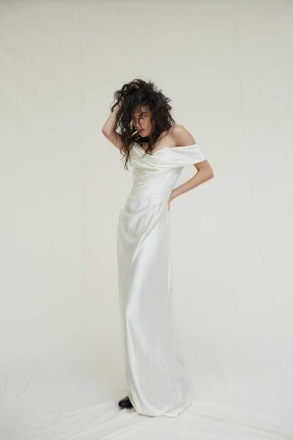 Miley Cyrus viste de Vivienne Westwood para su boda con Liam Hemsworth