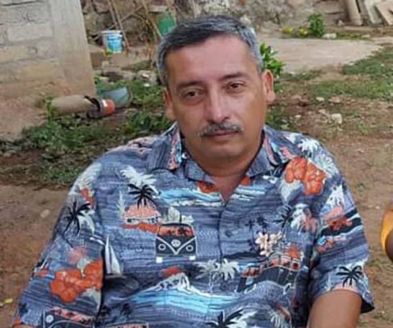 El periodista fue localizado maniatado, cubierto con bolsas y con un mensaje clavado al cuerpo. Foto: Especial