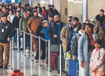 Migrantes, bajo la amenaza de su último día de gracias en EU