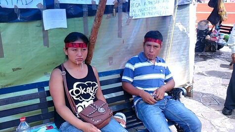 Con labios cosidos exigen libertad de indígena en Chiapas