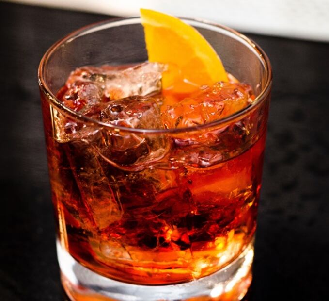 5 cocteles para los amantes del gin y el mezcal