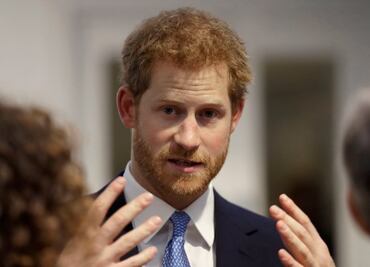 Príncipe Enrique habla de la pérdida de su madre en un libro para niños