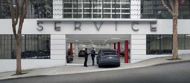 Tesla prepara programa para entregar sus autos en 5 minutos 