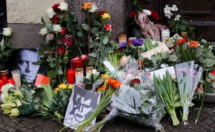 Alemania agradece a Bowie por ayudar "a derribar el muro"