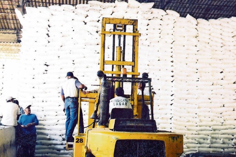 Riesgo. Sin TLCAN, la venta de 2 millones de toneladas de azúcar peligra 