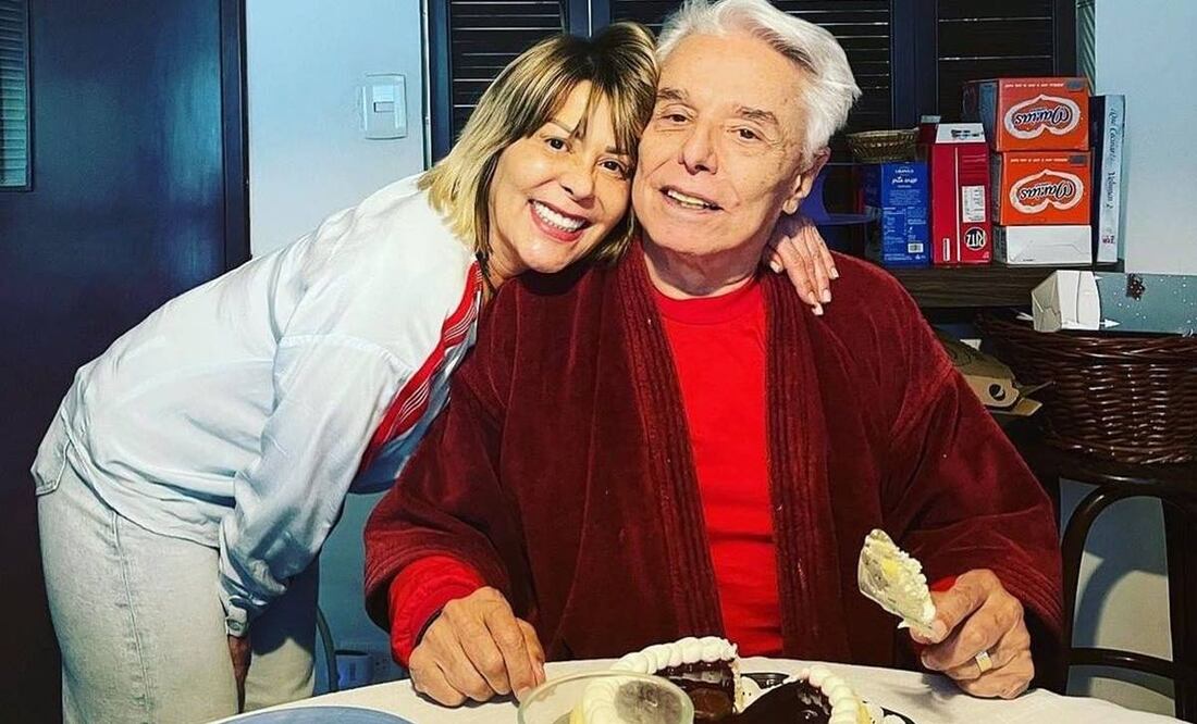 Tanto Alejandra como Enrique solicitan, a través de sus redes sociales, donadores para la esposa del cantante.