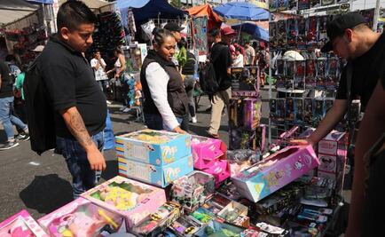 Pistolas automáticas con balas de hidrogel, los regalos que más buscan los Reyes