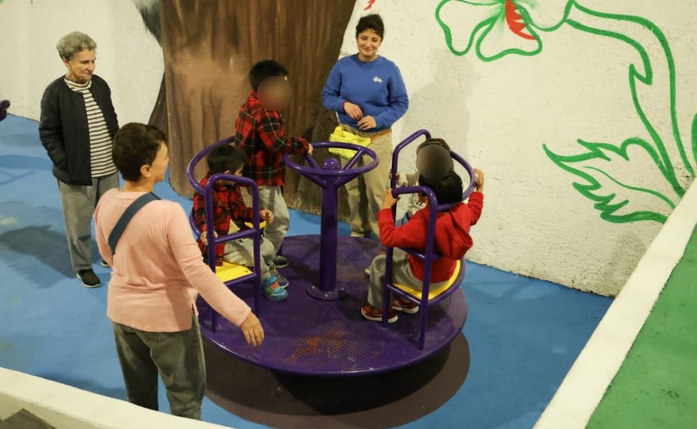 Secretaría de Obras inaugura segunda etapa del Parque Alegría Paseo Cri Cri; se intervinieron 2 mil 200 metros cuadrados.
Foto: Fernanda Rojas.