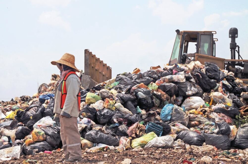 Actualmente, cada habitante en México genera en promedio 320 kilogramos de residuos sólidos al año (ARCHIVO EL UNIVERSAL)