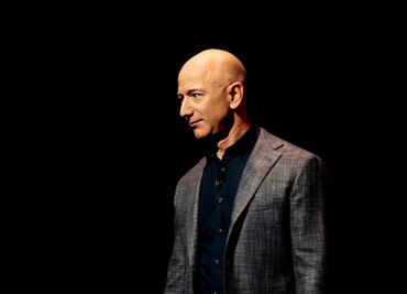 Jeff Bezos compró un yate de 500 millones de dólares