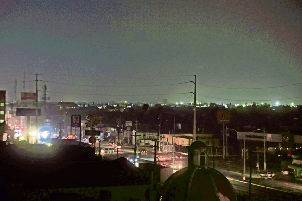 En la ciudad de Matamoros, Tamaulipas, se registró el pasado 18 de mayo un apagón en gran parte de la localidad. Los habitantes se quejan de cortes de energía intermitentes. Archivo El Universal