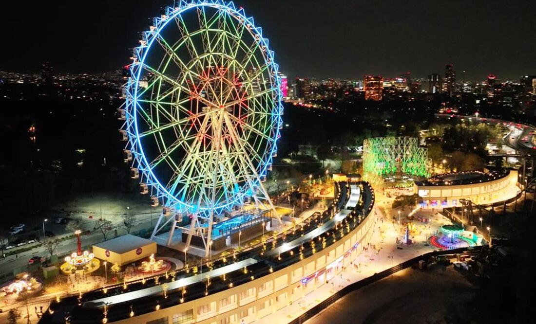 Durante la tarde de ayer, la gran mayoría de juegos mecánicos, atracciones, puestos de comida y otras amenidades de Aztlán dejaron de dar servicio por varias horas. Imagen ilustrativa / Archivo