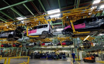 Industria automotriz fabrica 3.9 millones de autos en 2024; supera cifra de 2017 y establece nuevo récord