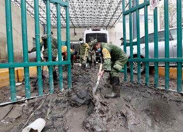 Comienza limpieza en el Hospital General del IMSS de Tula tras inundaciones