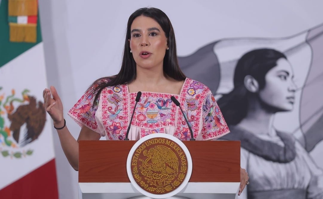 Josefina Rodríguez Zamora, secretaria de Turismo, en la conferencia matutina de la presidenta Claudia Sheinbaum Pardo. Foto: Gabriel Pano / EL UNIVERSAL