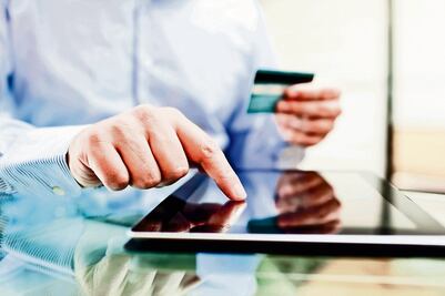 Se estancan medios electrónicos de pago en el país