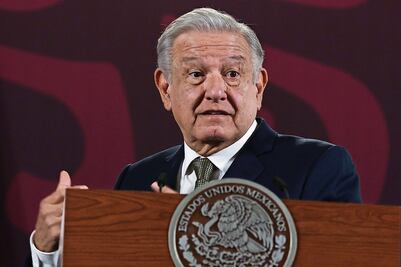 Gobierno asumirá parte del costo de jubilaciones: AMLO