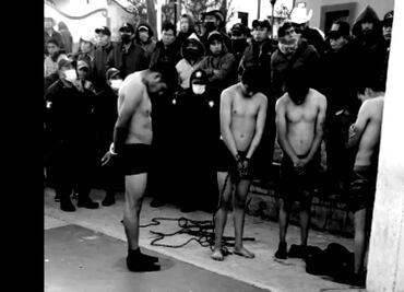 Cuelgan a cuatro presuntos asaltantes en Chiapas