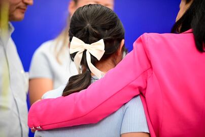 Fuertes vientos arrastran a niña que se encontraba en Presa de Guanajuato; es rescatada sana y salva