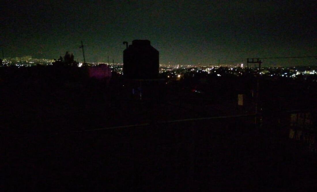 De acuerdo con diversas publicaciones en X, usuarios reportaron fallas en el suministro eléctrico en Ciudad de México y Estado de México, Tamaulipas, Puebla, San Luis Potosí, Querétaro y Guerrero. Foto: Especial