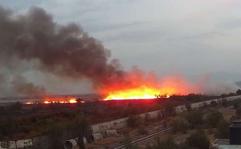 Según el reporte, la conflagración inició en una área de la Comisión Nacional del Agua (Conagua) cercana a la colonia El Sol. Foto: Especial