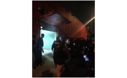 Decomisan 30 toneladas de tenis pirata en calles de Tepito