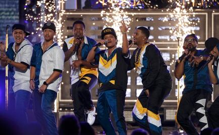 Con broma sobre Trump inician los American Music Awards 2016