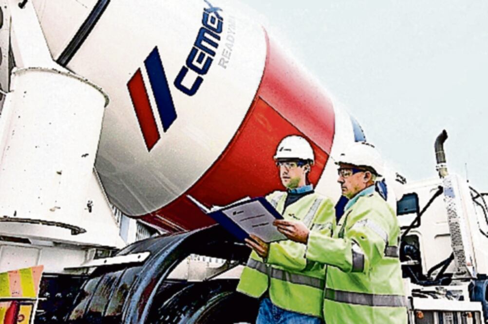 Estrategia. Adicional a la venta de activos, Cemex también buscará reducir sus costos en 150 millones de dólares. (ARCHIVO EL UNIVERSAL)