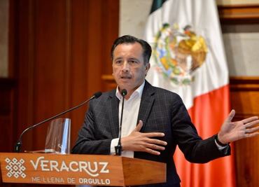 Cambio a semáforo rojo en Veracruz no es tema político: Cuitláhuac García