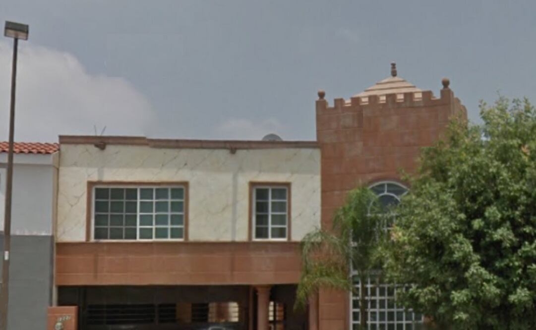 The crime happened yesterday at 18:00 hrs. at Lyon Street in Cumbres de San Agustín Segundo Sector, in Monterrey, Nuevo León. (Photo: Special) 