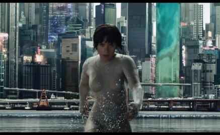 Scarlett Johansson pelea en nuevo teaser de "Ghost in the Shell"