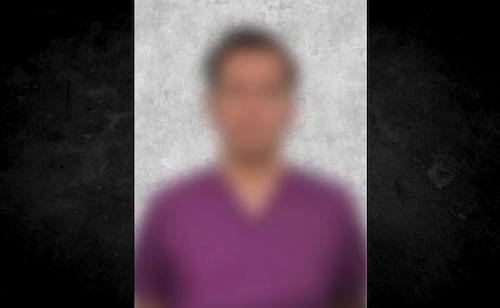 Detienen a profesor acusado de abuso sexual contra un alumno; video grabado por estudiantes fue clave en la investigación