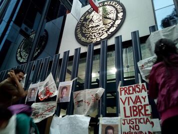 Marchan en CDMX contra violencia a periodistas