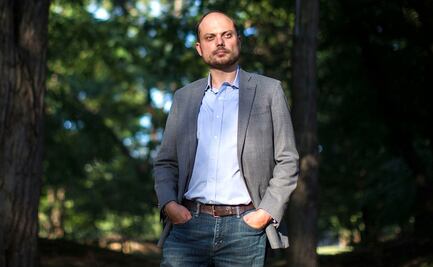 Opositor ruso es acusado de "alta traición"; pasaría más de 20 años en prisión