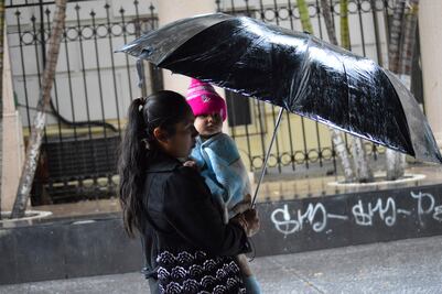 Reportan lluvia en oriente, centro y poniente de la CDMX