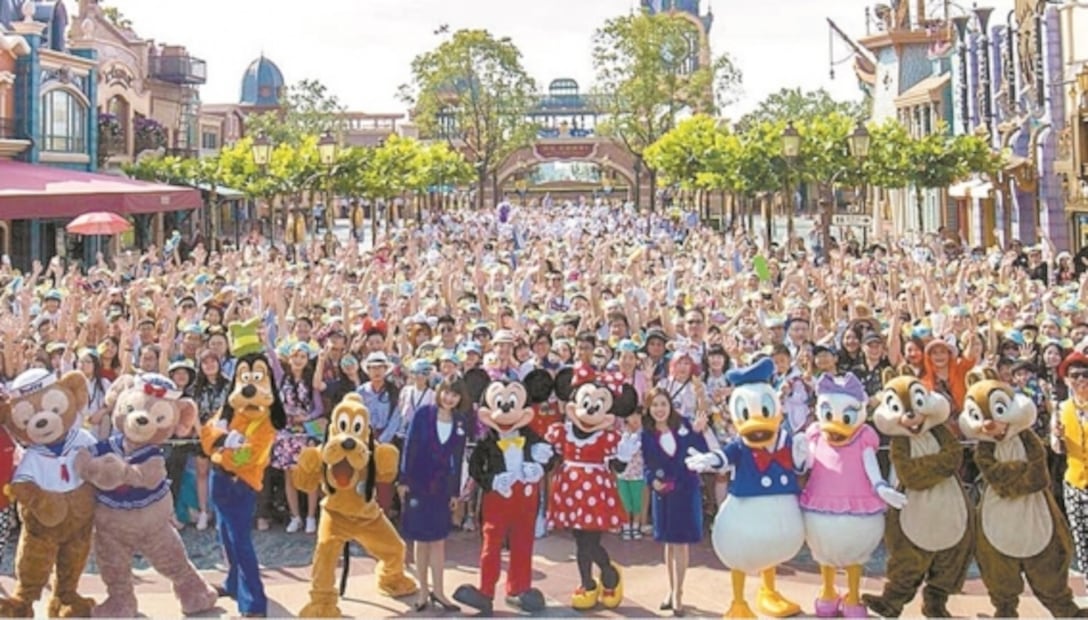 Cine y música se infectan de Coronavirus