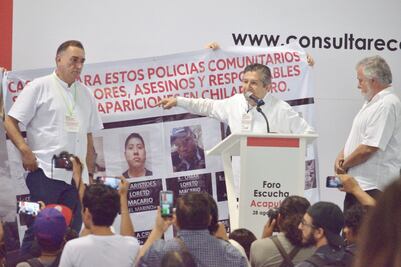 “No habrá perdón sin justicia”, advierten víctimas guerrerenses en foro de pacificación