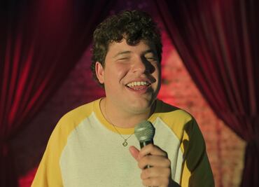 “Ojitos de huevo” quiere convertirse en el primer streamer gamer ciego