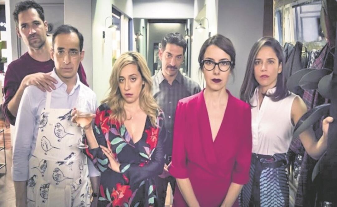 En la cinta, unos amigos juegan a leer los mensajes de sus celulares. Foto: CINEPOLIS PRODUCCIONES