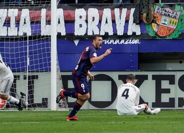 Eibar golea al Real Madrid en la Liga Española