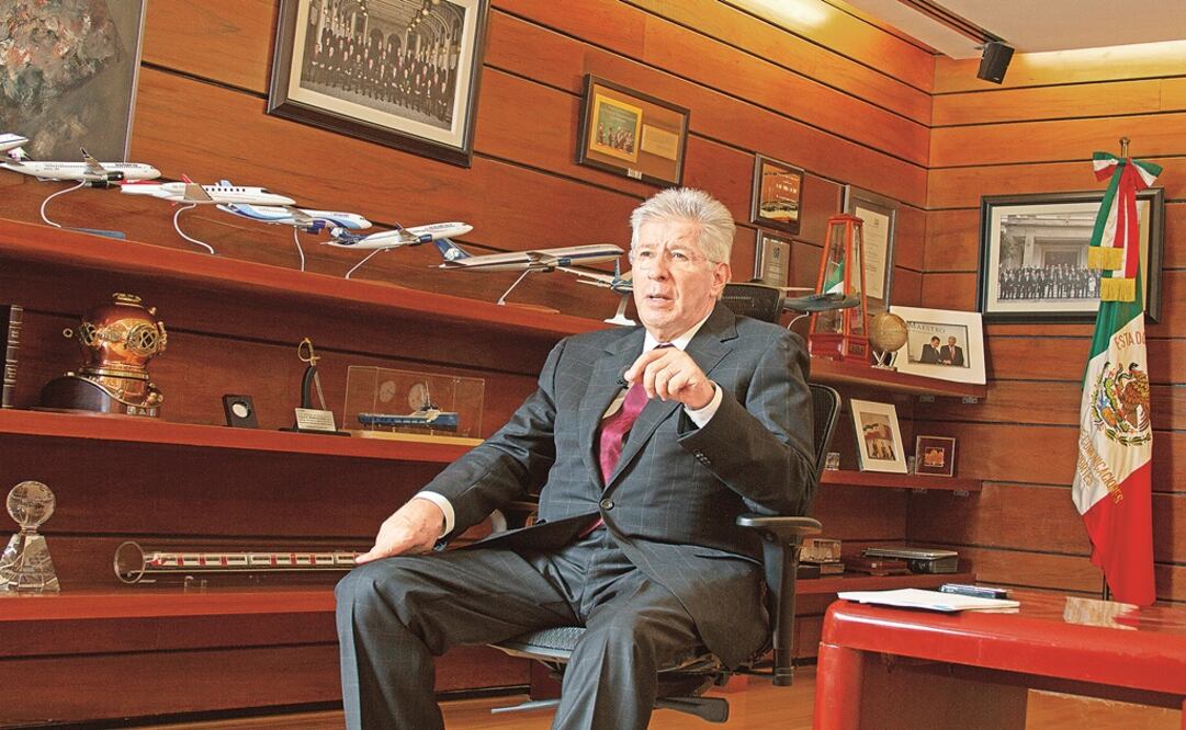 En la imagen, el secretario de Comunicaciones y Transportes, Gerardo Ruiz Esparza. Foto: Archivo/ EL UNIVERSAL  