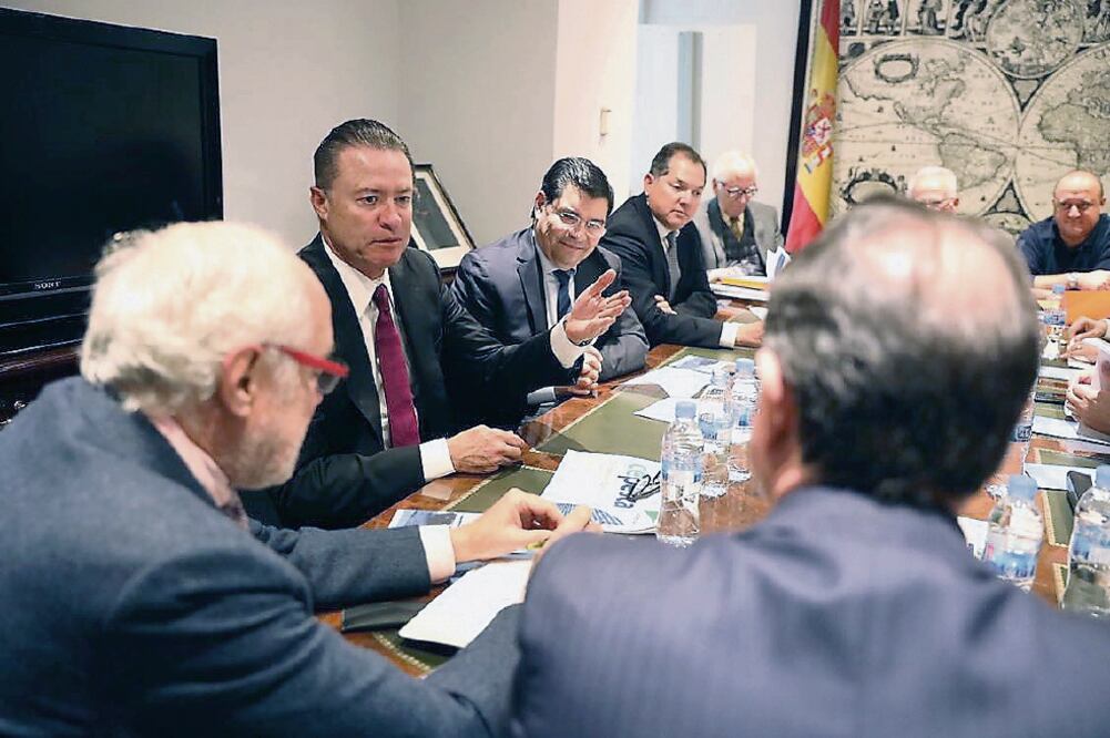 El gobernador Quirino Ordaz inició una gira de promoción económica por Europa en el marco de la Feria Internacional de Turismo que se celebra en Madrid